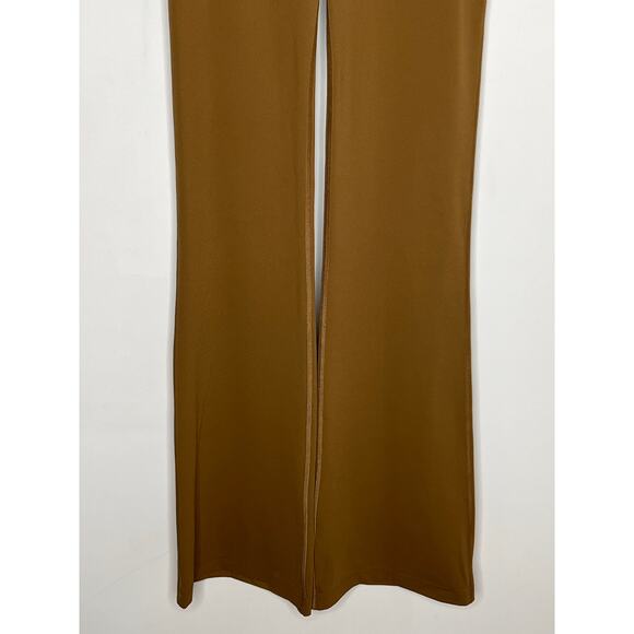 Lululemon Groove Super-High-Rise Flared Pant Nulu *Regular Allspice Womens 4 NWT - Picture 5 of 11